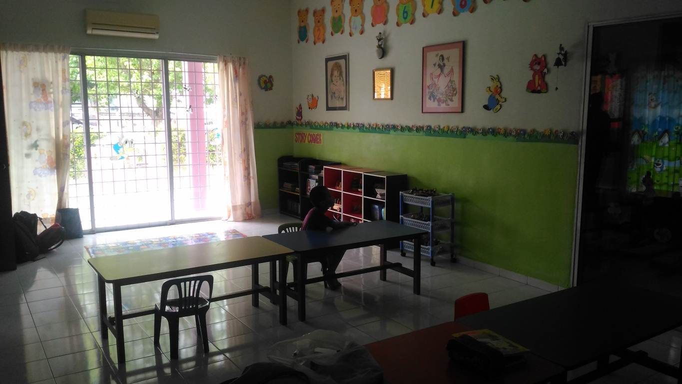 Double storey terres corner Seremban 2 - photo 4