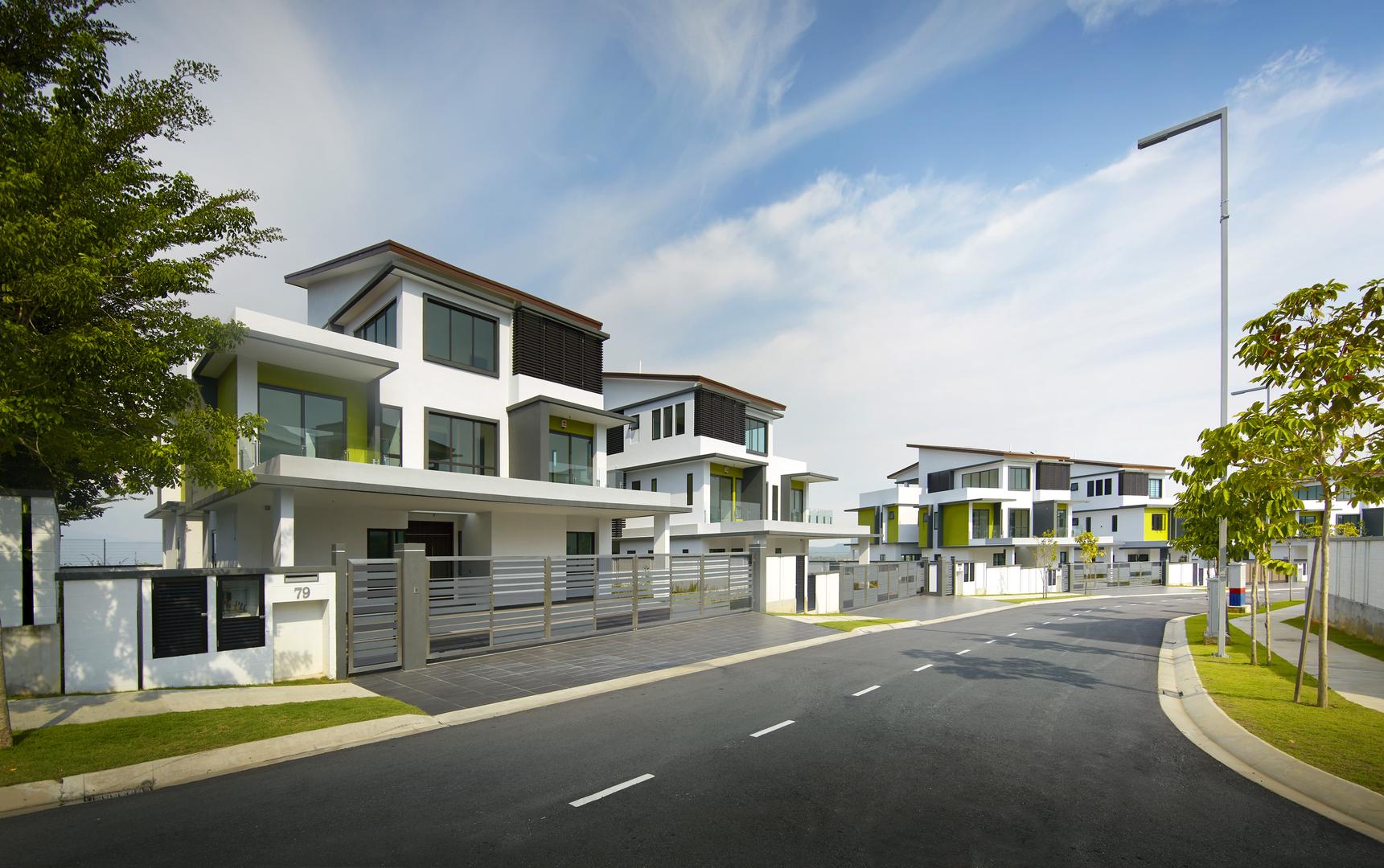 3 storey bungalow Saujana Duta Seremban 2 Heights - photo 3