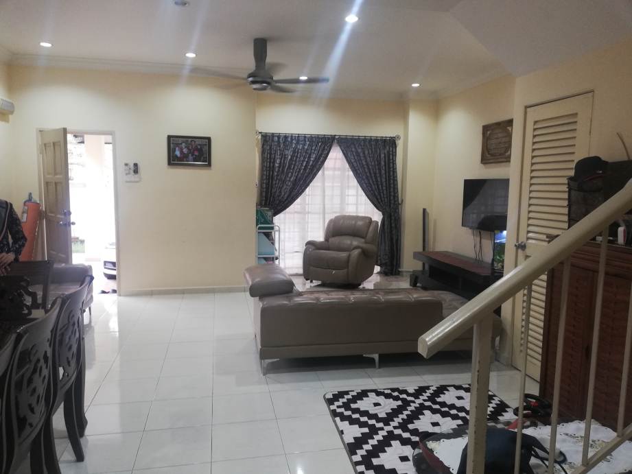 Double Storey Semi D Vision Homes Seremban 2 - photo 2