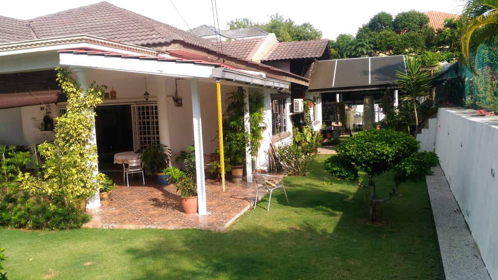 Renovated Single Storey Bungalow in  Port Dickson - photo 3