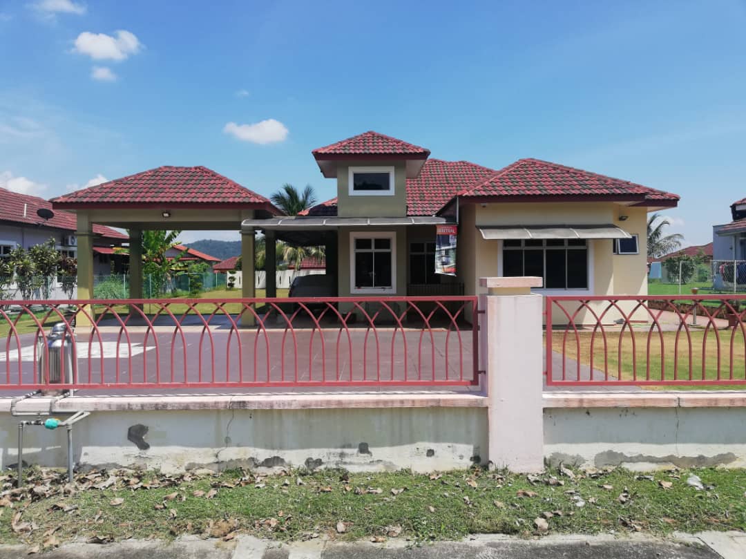 Renovated Single Storey Bungalow in Seremban - photo 3