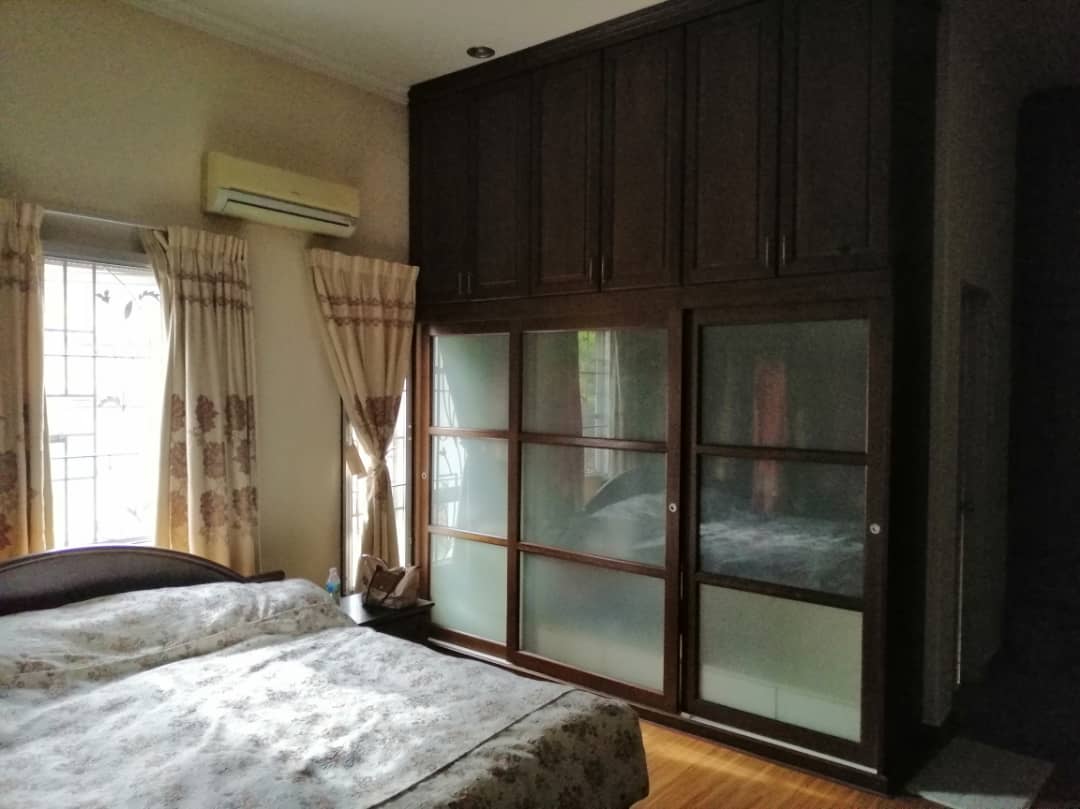 Double storey bungalow Sri Carcosa Seremban 2 - photo 11
