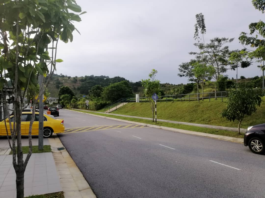 DS terres in front of playground in Seremban 2 - photo 9