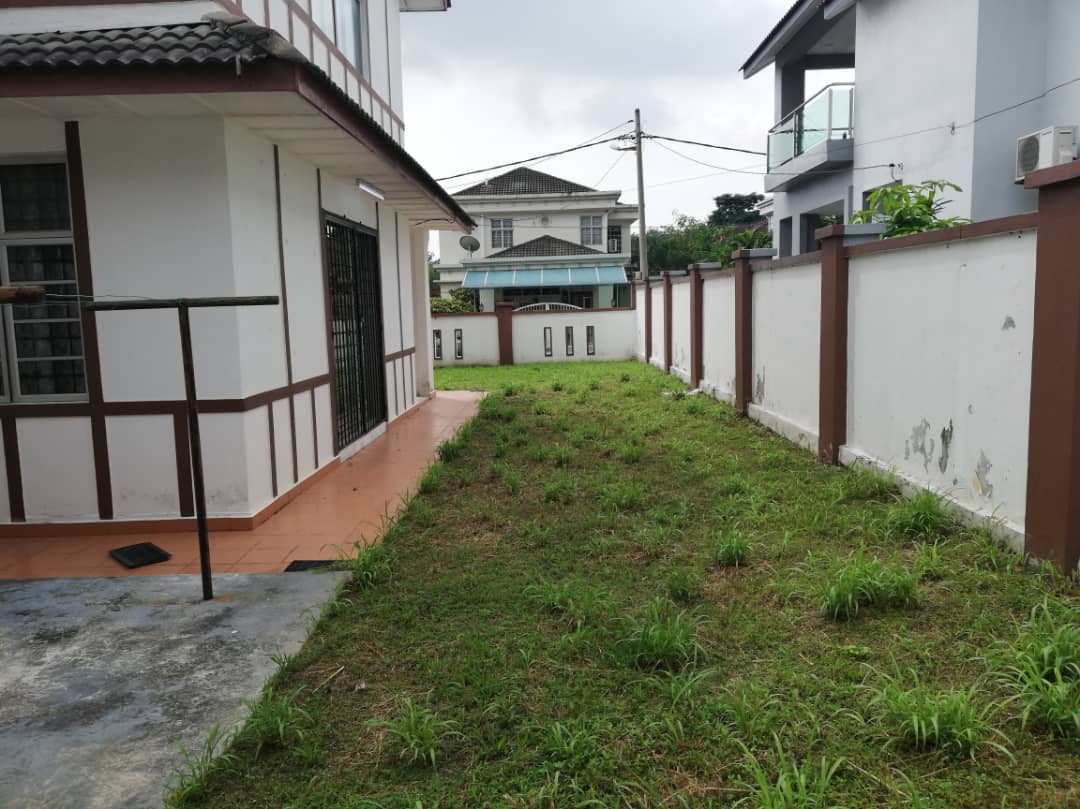 Double Storey Bungalow in Rasah Kemayan Seremban 2 - photo 8