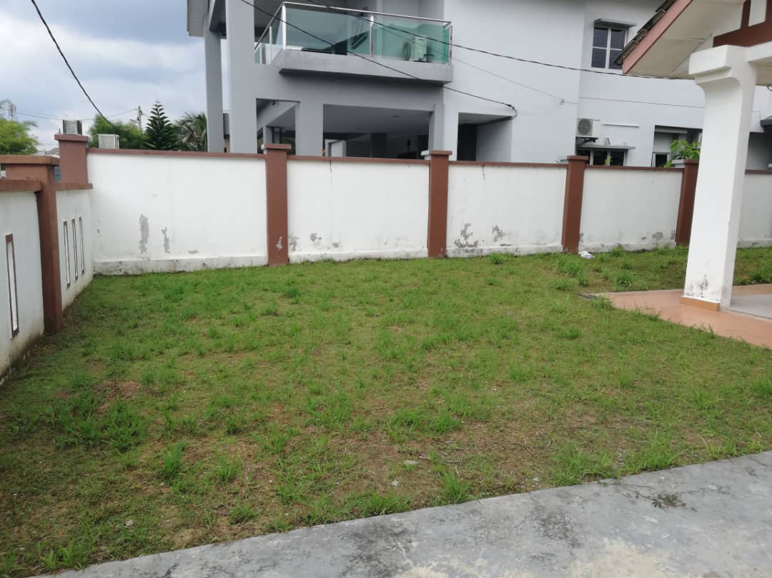 Double Storey Bungalow in Rasah Kemayan Seremban 2 - photo 11