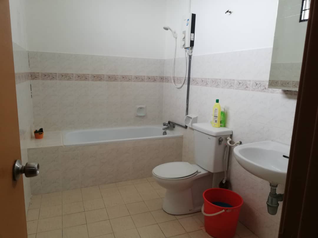 Double Storey Bungalow in Rasah Kemayan Seremban 2 - photo 12