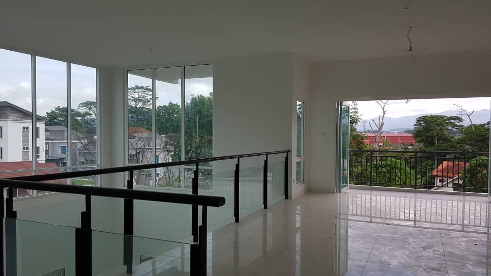 New 2 and half storey Semi D Lake Garden Seremban - photo 6