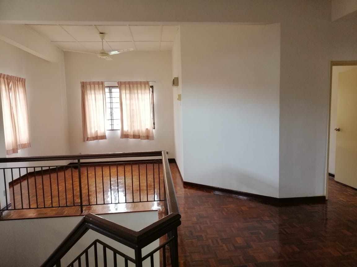 Double Storey Bungalow in Rasah Kemayan Seremban 2 - photo 9