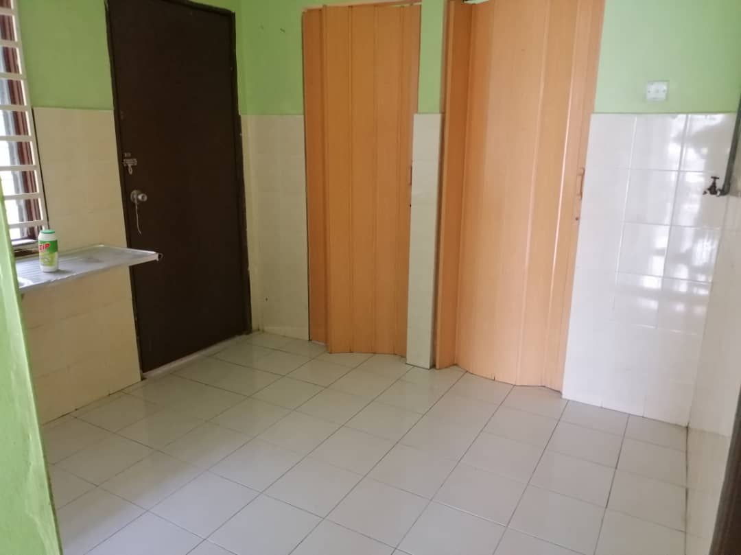 Rumah Satu Tingkat Lukut Port Dickson Bawah RM200k - photo 5