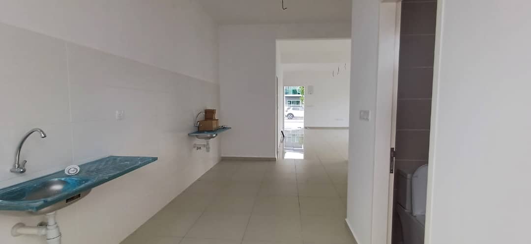 Brand New Double Storey Corner Lot with large land - photo 9