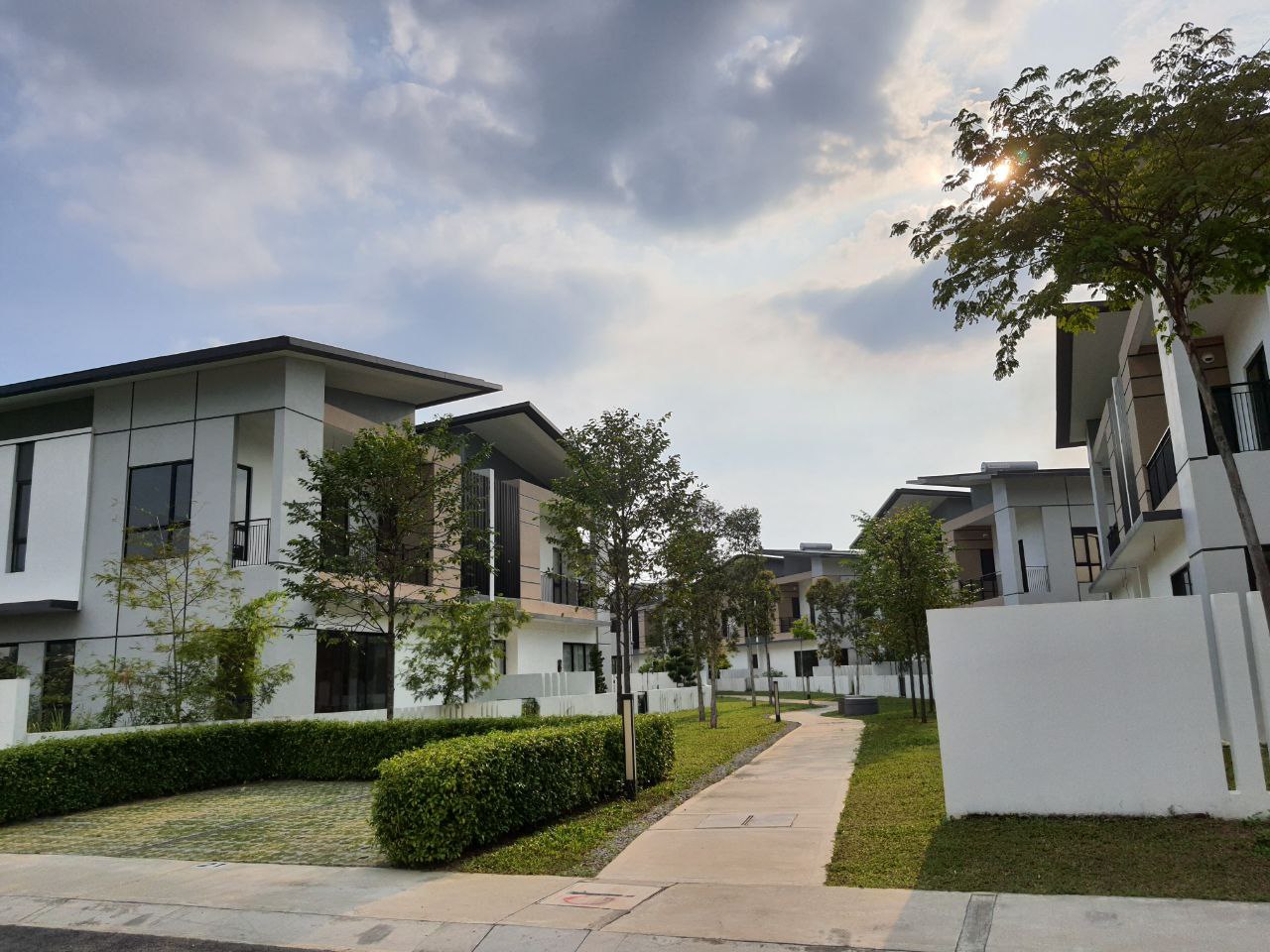 40x85 Semi D 2sty Cheria Residences by Jb - photo 3