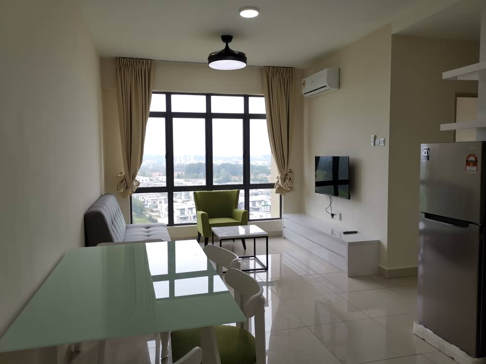 Residensi ARC condo fully furnish master bedroom - photo 2