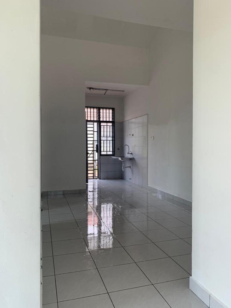 Desaru sri penawar 1 storey corner lot big land - photo 5