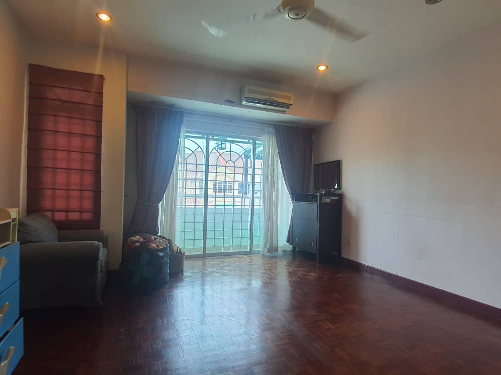 2sty terrace anggerik Eria 22x75 Kota Kemuning Jb - photo 4