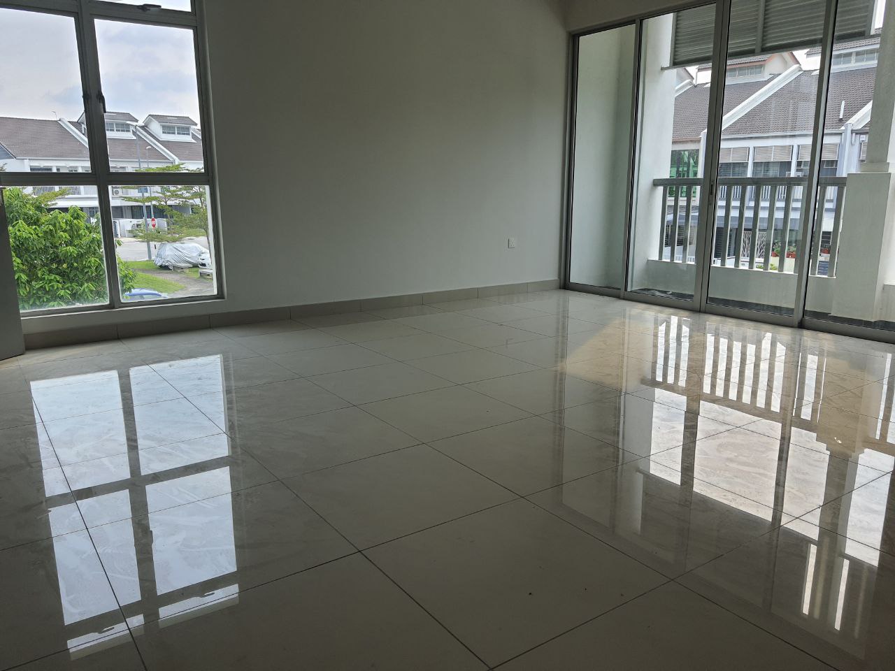2sty Corner Perennia 51x80sf Kota Kemuning by Jb - photo 7