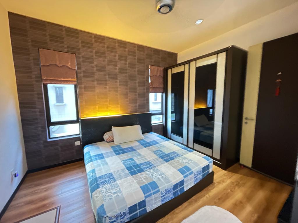 The takun 3 Storey Semi-d for Rent - photo 2