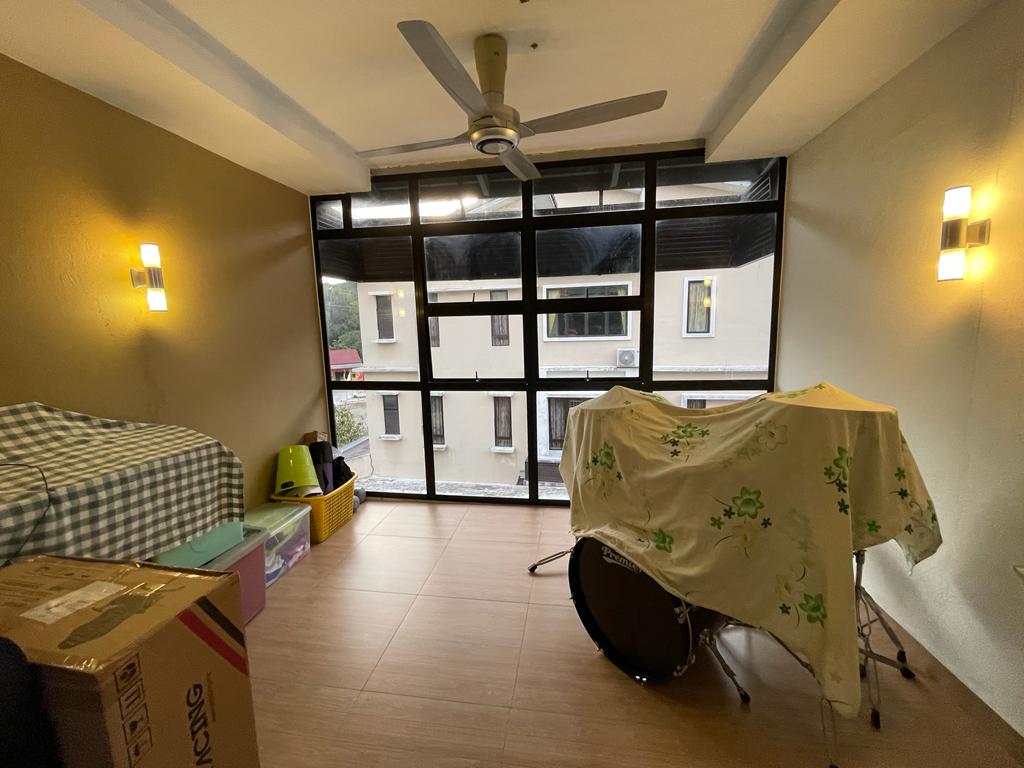 The takun 3 Storey Semi-d for Rent - photo 4