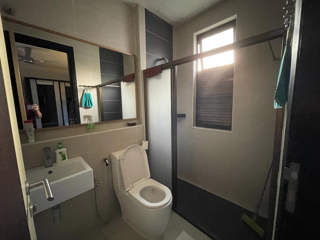 The takun 3 Storey Semi-d for Rent - photo 11