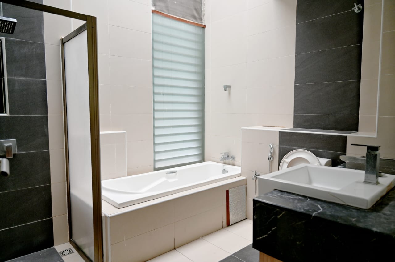The takun 3 Storey Semi-d - photo 12