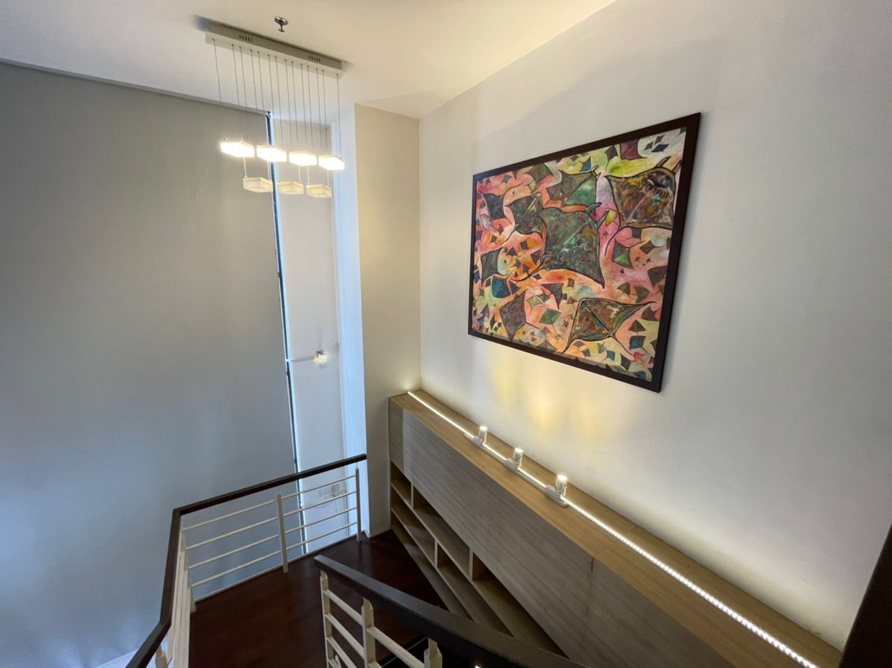 E Suite-Designer, Emerald Avenue Duplex - photo 6