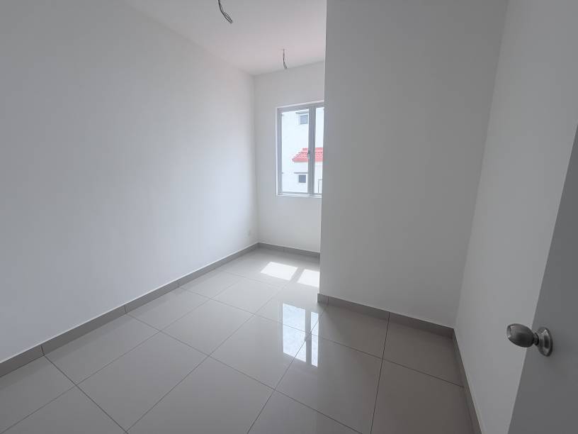 Ion Belian Brand New 2 Storey Terrace house - photo 5
