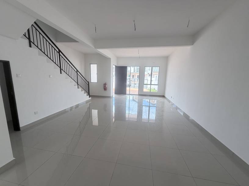 Ion Belian Brand New 2 Storey Terrace house - photo 9