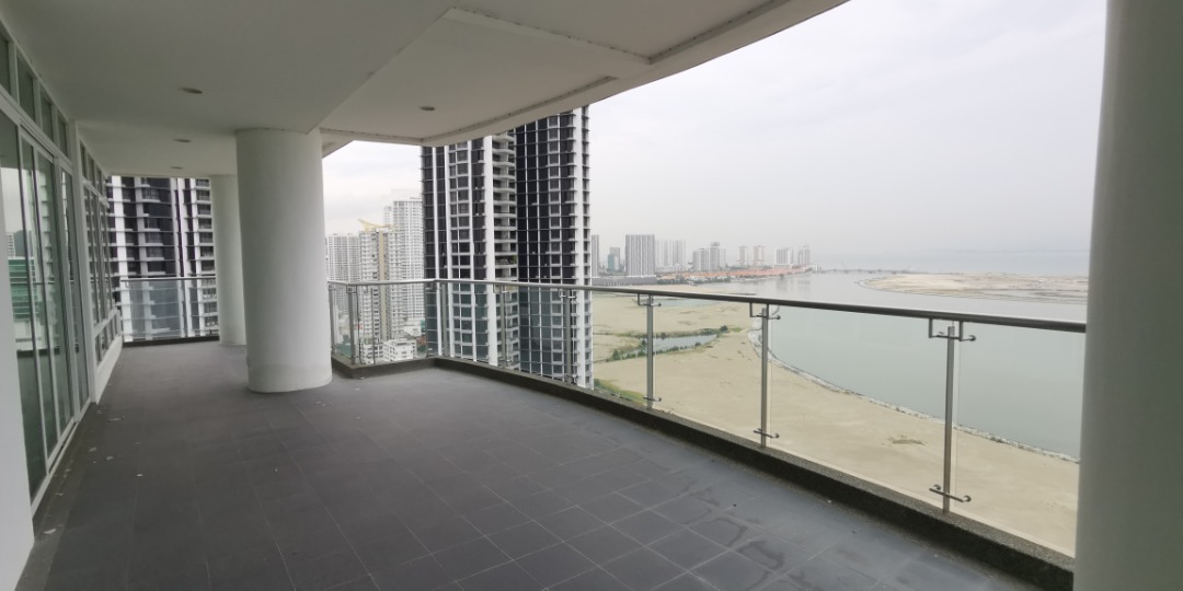H residence ...