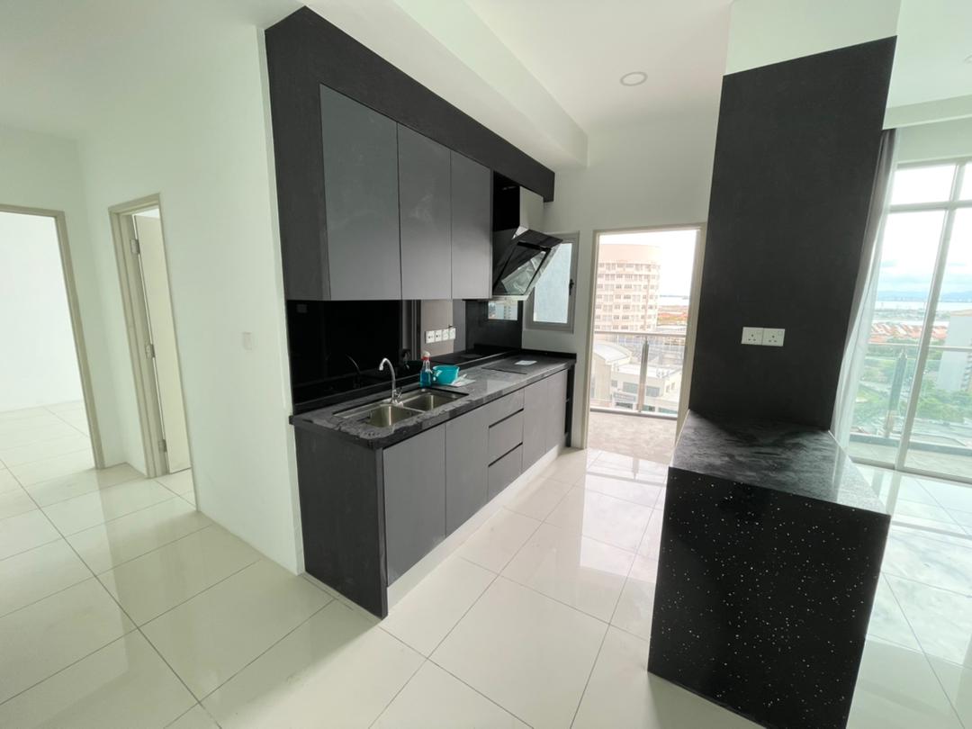 City residence - photo 2