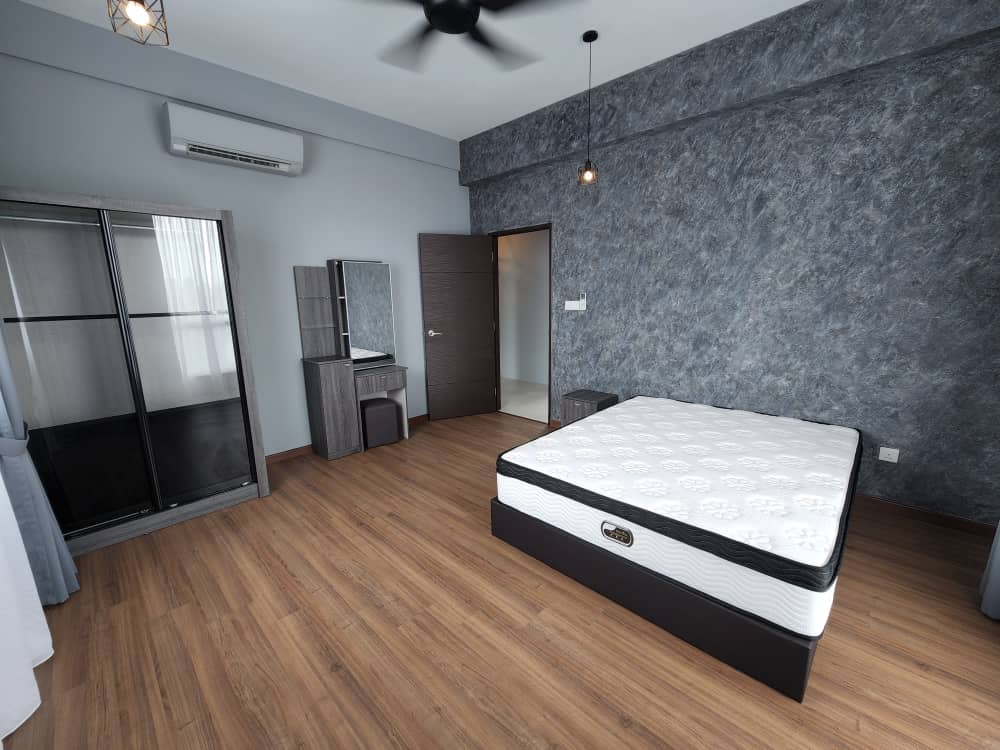City residence - photo 7