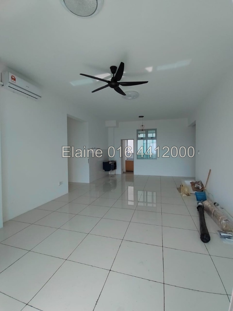 City residence - photo 3