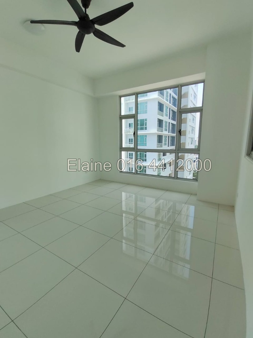 City residence - photo 4
