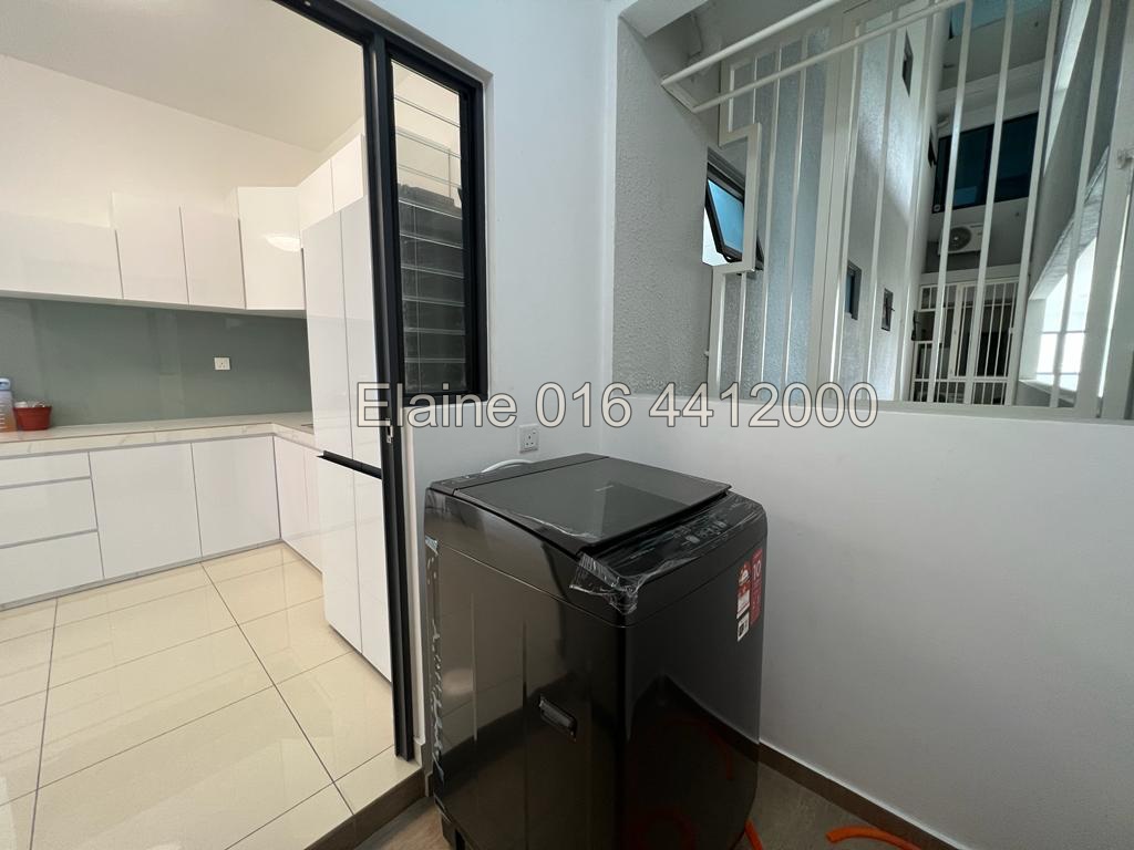 waterside residence - photo 3