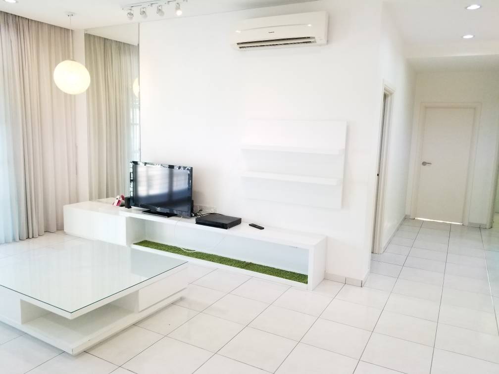 Brezza Fully renovated with 2 carparks - photo 3