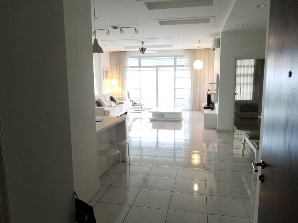 Brezza Fully renovated with 2 carparks - photo 4