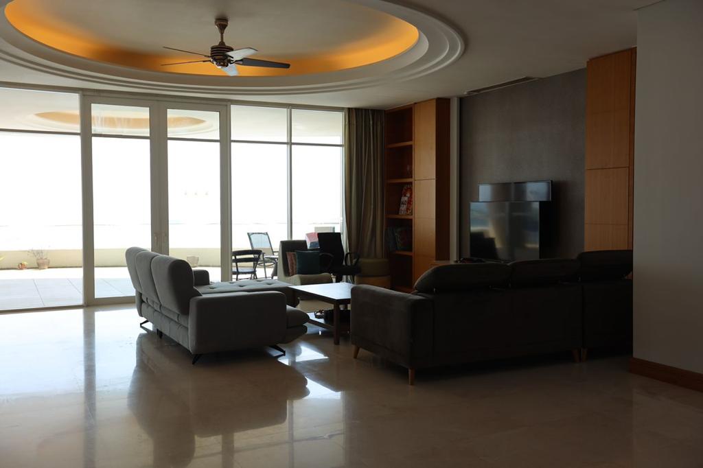 8 Gurney - photo 10