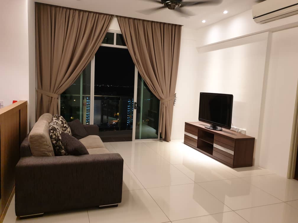 City residence - photo 2