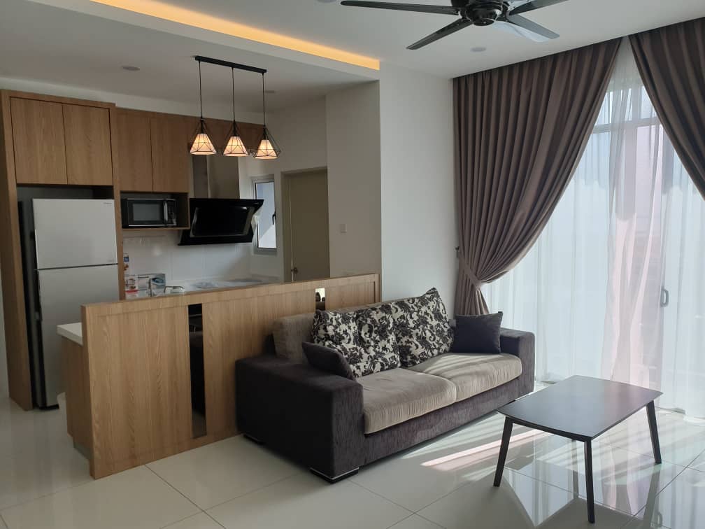 City residence - photo 3