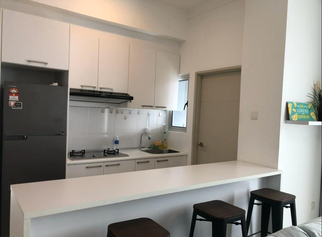 City residence - photo 3