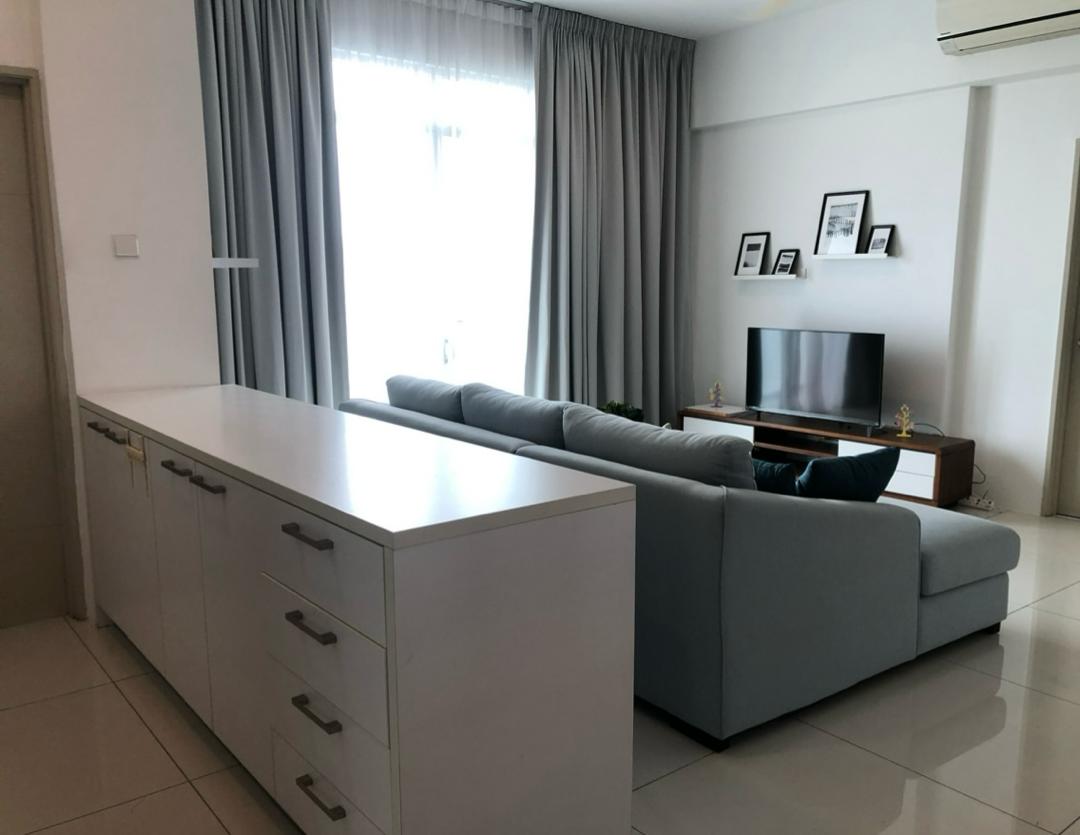 City residence - photo 4