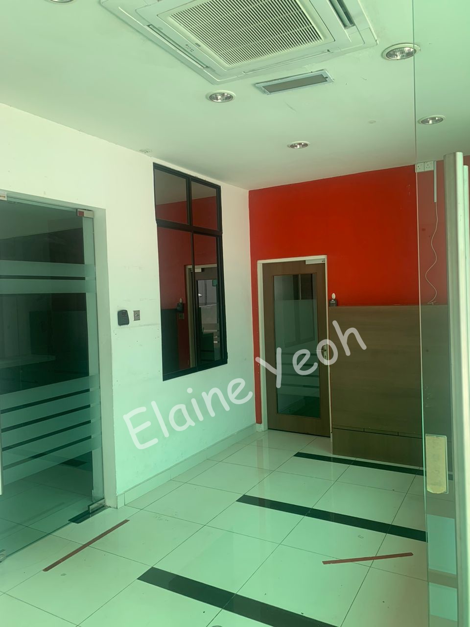 bungalow jalan kelawai - photo 2