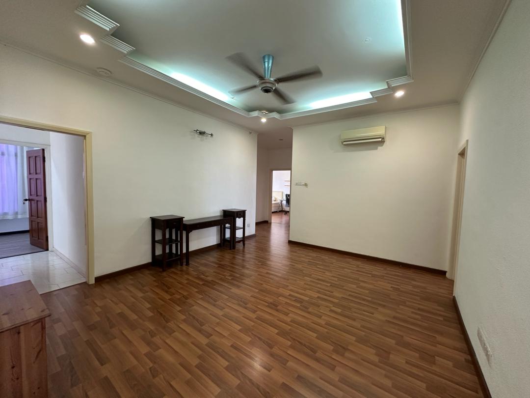 1 persiaran Gurney - photo 12