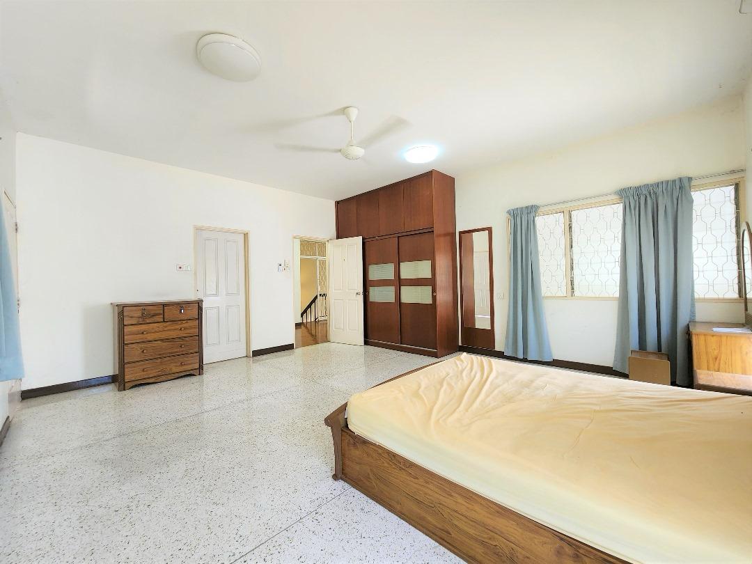 2 Sty Bungalow 7239sqft Medan York - photo 8