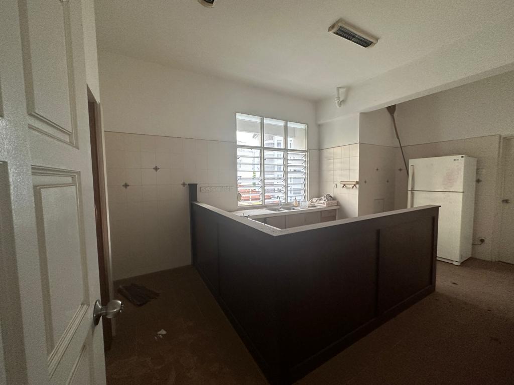 The Ascot Apartment - photo 3