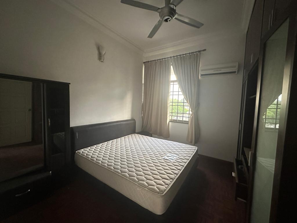 The Ascot Apartment - photo 6