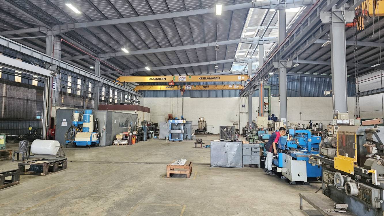 Land Area 74052sqft with Detached Factory - photo 5