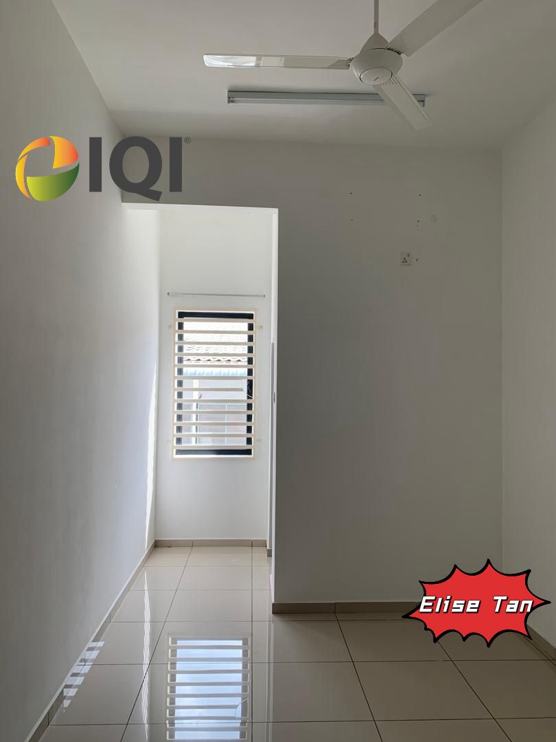 Taman halaman ria townhouse at kampung benggali - photo 3