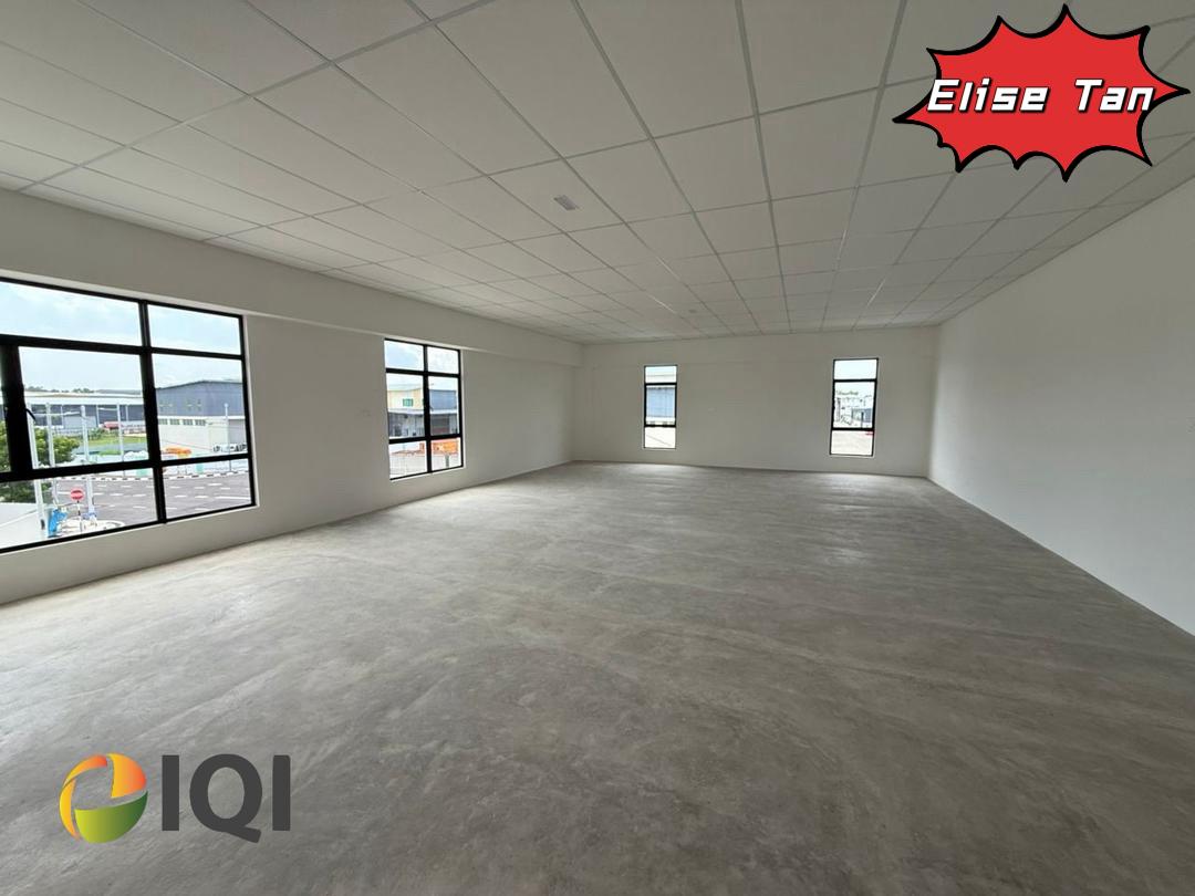 Paramount palmera bukit minyak warehouse factory 1.5 storey - photo 2