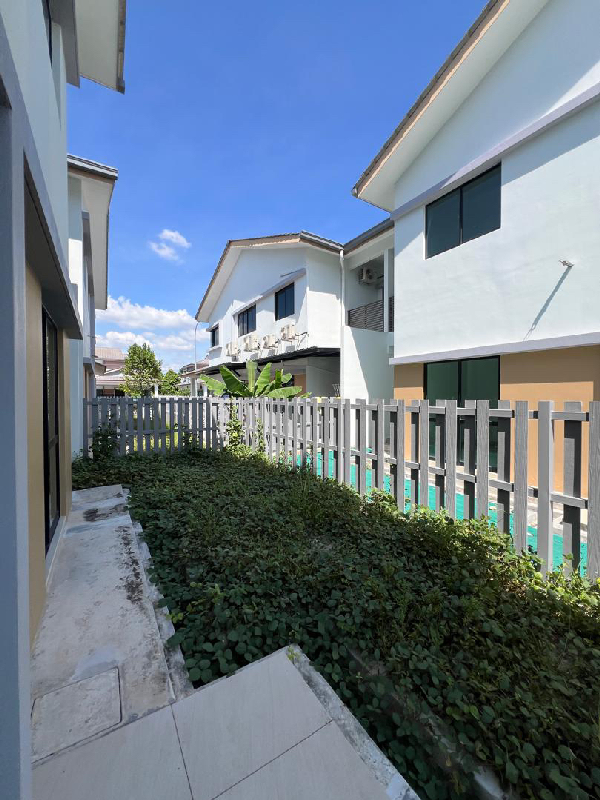 Taman Nusa Cinta Double Storey Semi D link - photo 8