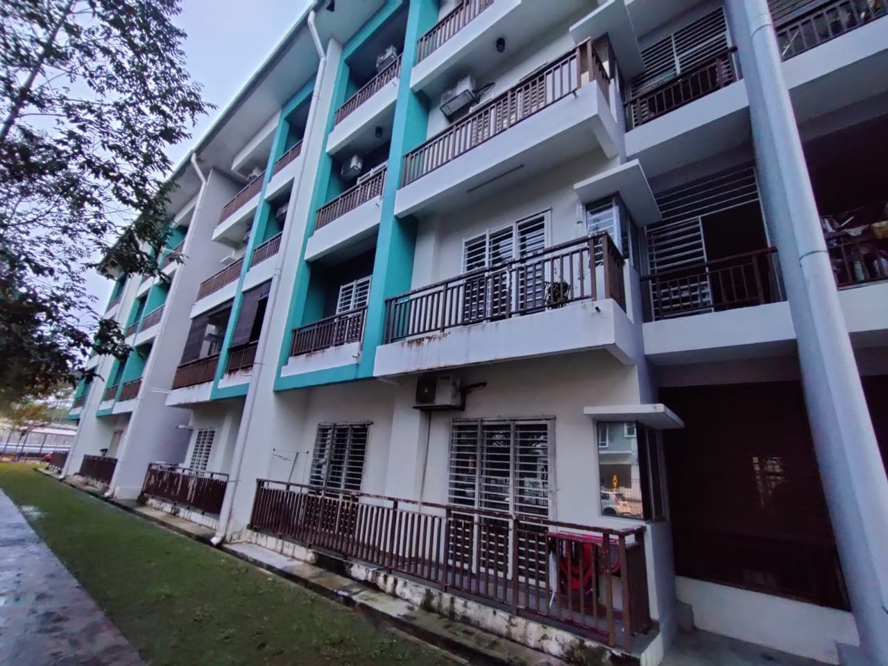 First Floor Embun Residence Townhouse, Kajang - photo 4