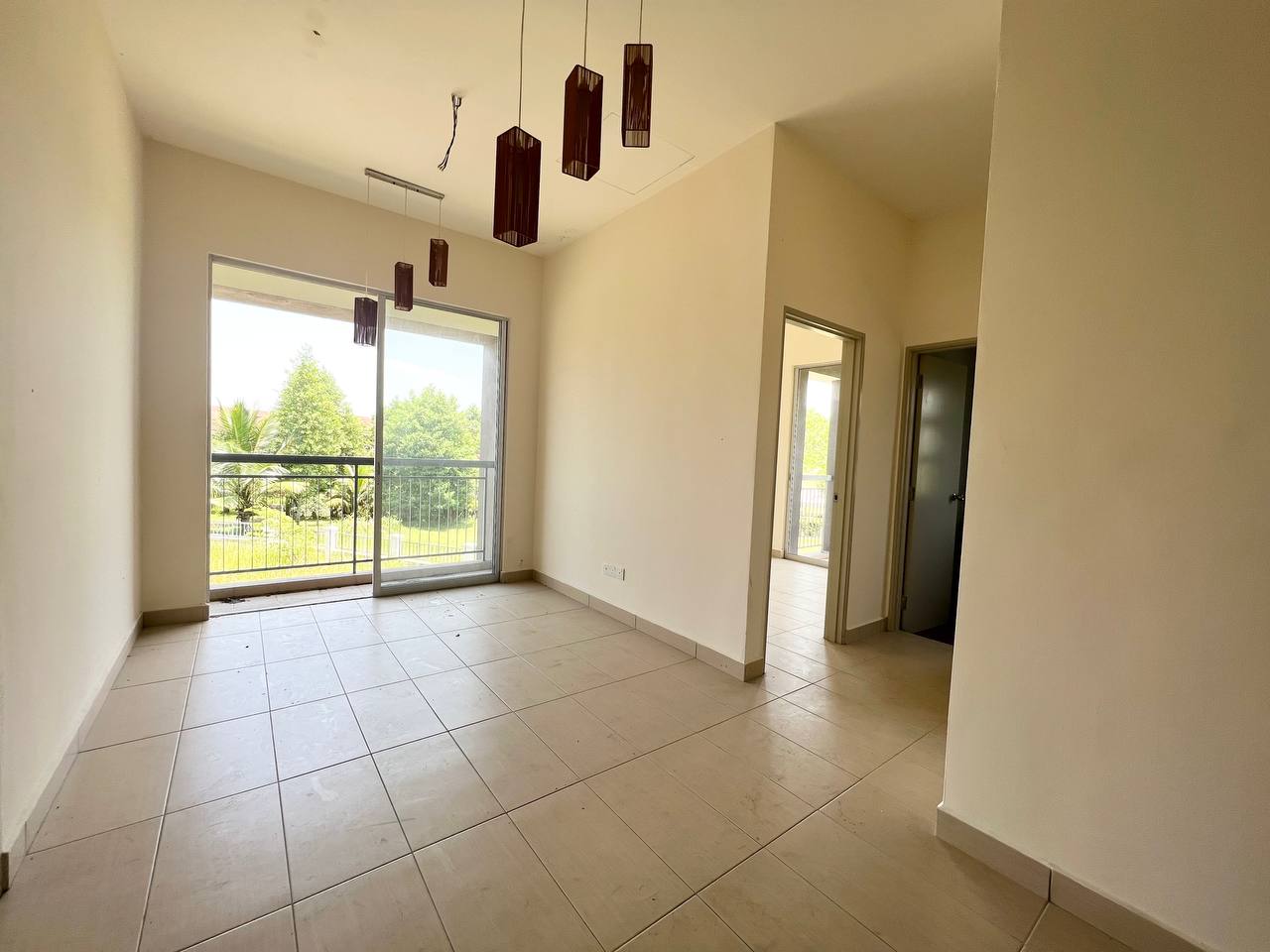 Corner Lot Double Storey Semi D, Alam Suria - photo 8
